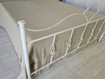 LETTO MATRIMONIALE IN FERRO BATTUTO ”FIOCCO” SHABBY DECORATO ORO - immagine 3